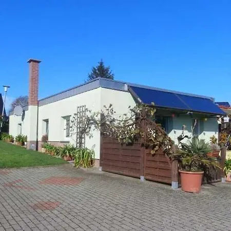 Familien-ferienhaus Unweit Vom Kummerower Apartmán *