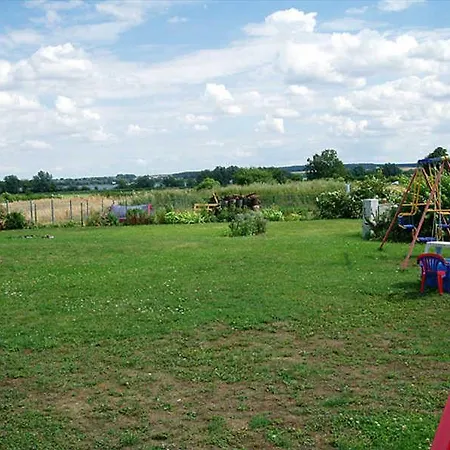 Apartmán Familien-ferienhaus Unweit Vom Kummerower *