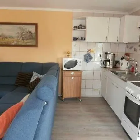 Familien-ferienhaus Unweit Vom Kummerower Apartment Gorschendorf